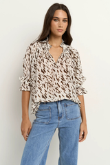 Ivy & Jack Certainty Shirred Neck SS Top - White Chocolate Animal