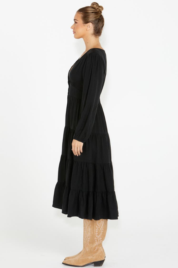 Ivy & Jack Dreamy Bubble SS Button Front tiered Maxi Dress - Black