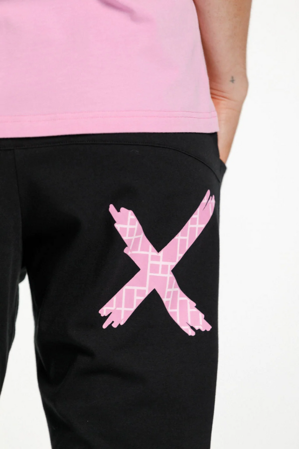 Home Lee 3/4 Apartment Pants - Black With Pink Bloom Print X