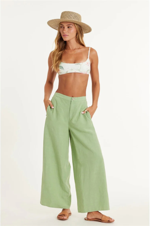 Amuse Mackenzie Woven Crop Pant - ISLAND GREEN