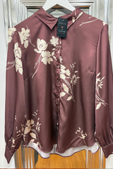 Pre Loved Portmans Chocolate Cream Floral LS Top 14