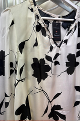 Pre Loved Liz Jordan White/Black Leaf LS Shirt 16