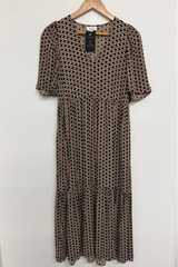 Pre-Loved Seed Beige/Black SS Long Dress M