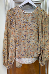Pre-Loved Ivy & Jack Sage Floral LS Top 6