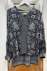 Pre-Loved Ruby Yaya Navy/White LS Beaded Top M