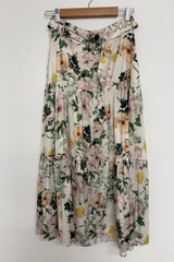 Pre-Loved Witchery Floral Skirt/Belt 10